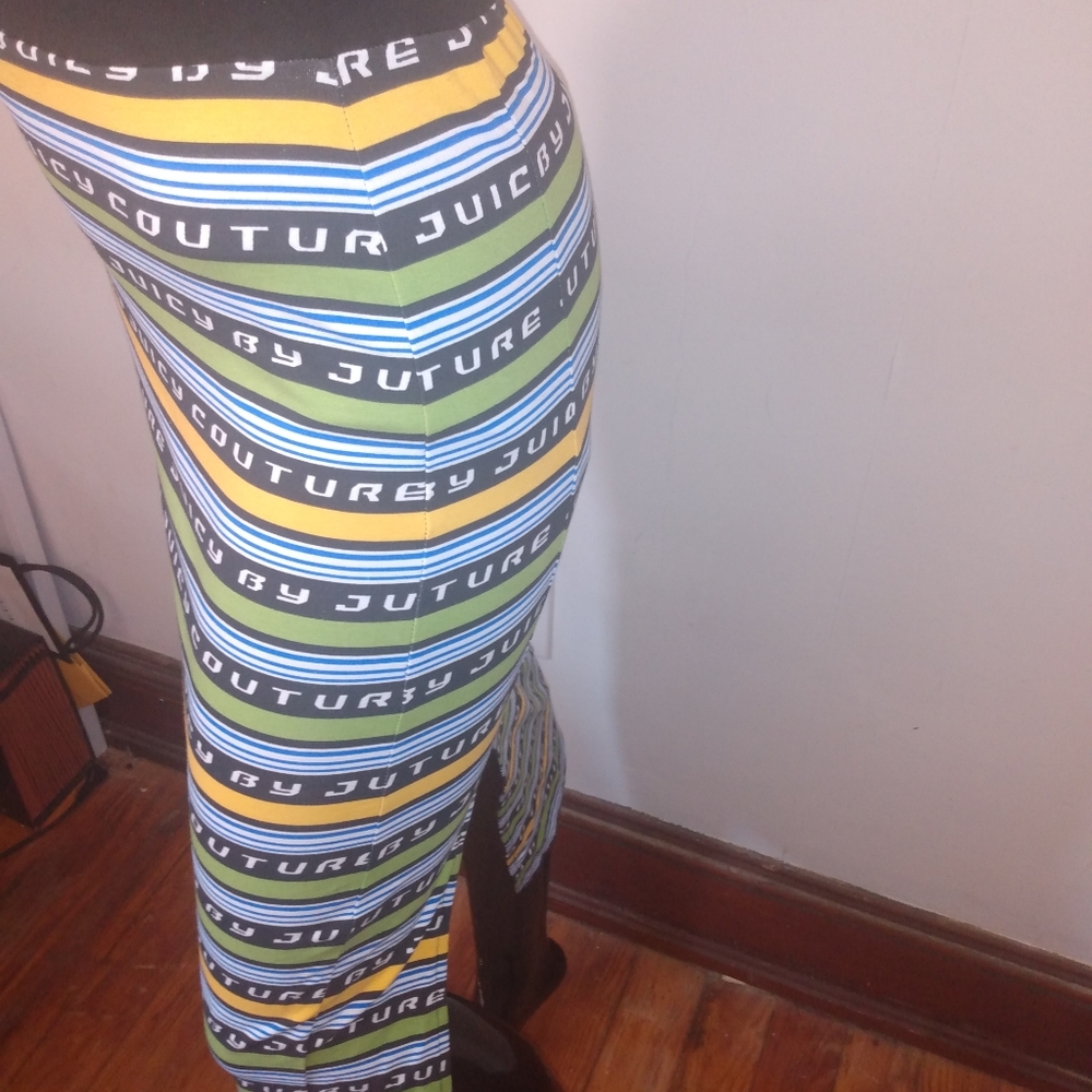 Authentic juicy couture skirt - Picture 4 of 4